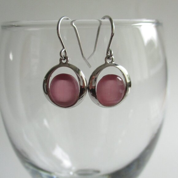 Solid Silver Sterling and Pink Quartz Drop Earrings and Pendant - Picture 4 of 11